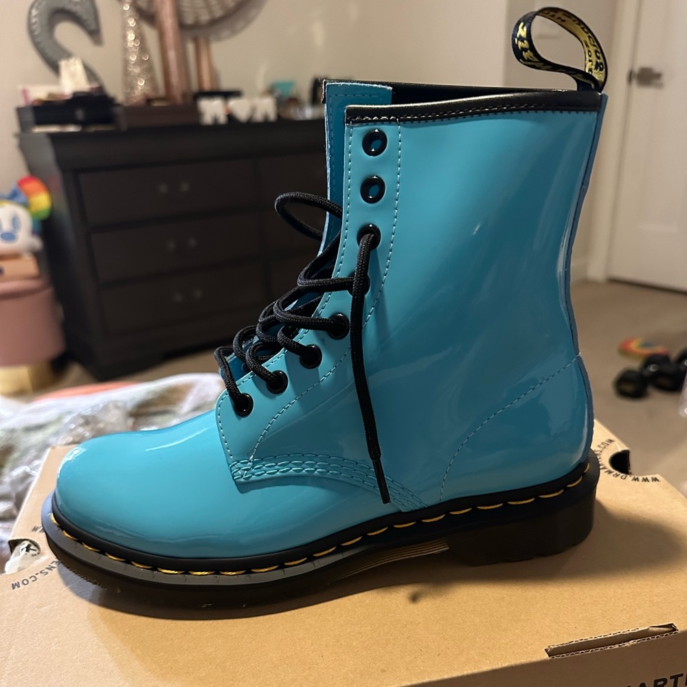 Dr. Martens